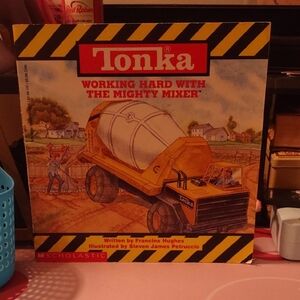 Tonka Working Hard with the Mighty Mixer Book - Yellow and Black